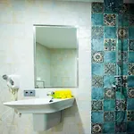 Отель Bari Кониль-де-ла-Фронтера
