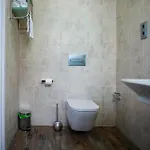 Bari Отель