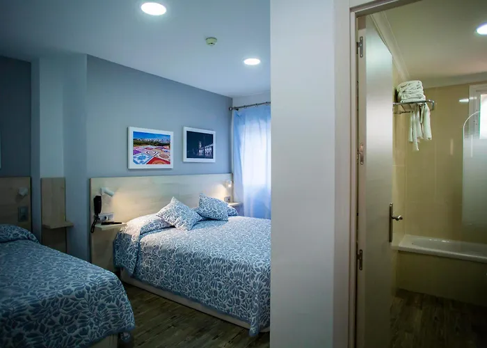 Bari קוניל דה לה פרונטרה