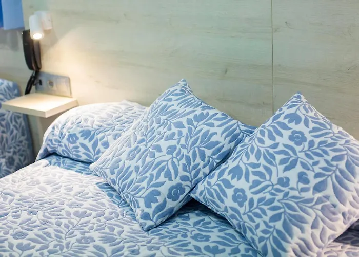 Bari * קוניל דה לה פרונטרה