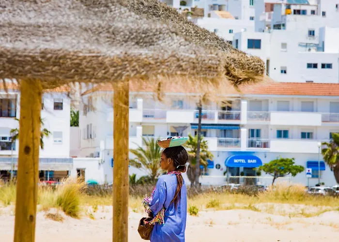 Bari קוניל דה לה פרונטרה