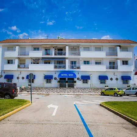 Готель Bari Коніль-де-ла-Фронтера